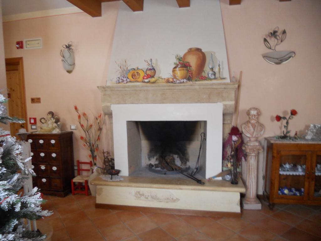 Agriturismo Le Mura Del Gherlo Villa Valeggio sul Mincio Exteriör bild