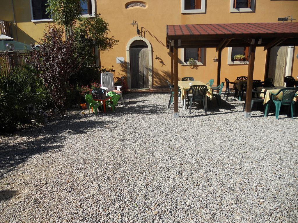 Agriturismo Le Mura Del Gherlo Villa Valeggio sul Mincio Exteriör bild